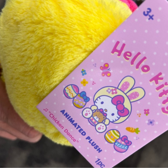 Hello Kitty Easter Greeter/Side Stepper - Picture 3 of 3